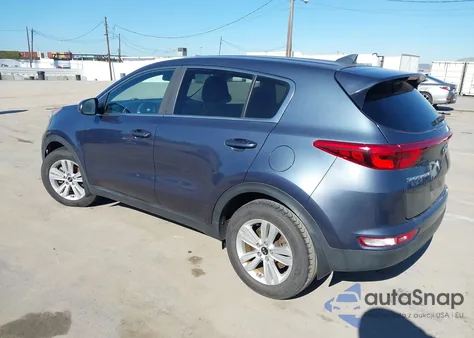 2018 Kia Sportage Lx z USA, uszkodzony, nr VIN KNDPM3AC7J7350053